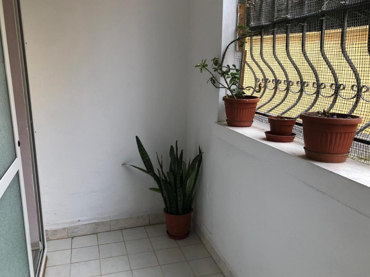 Itan's Apartment-lovely Guest In Center Apartment *